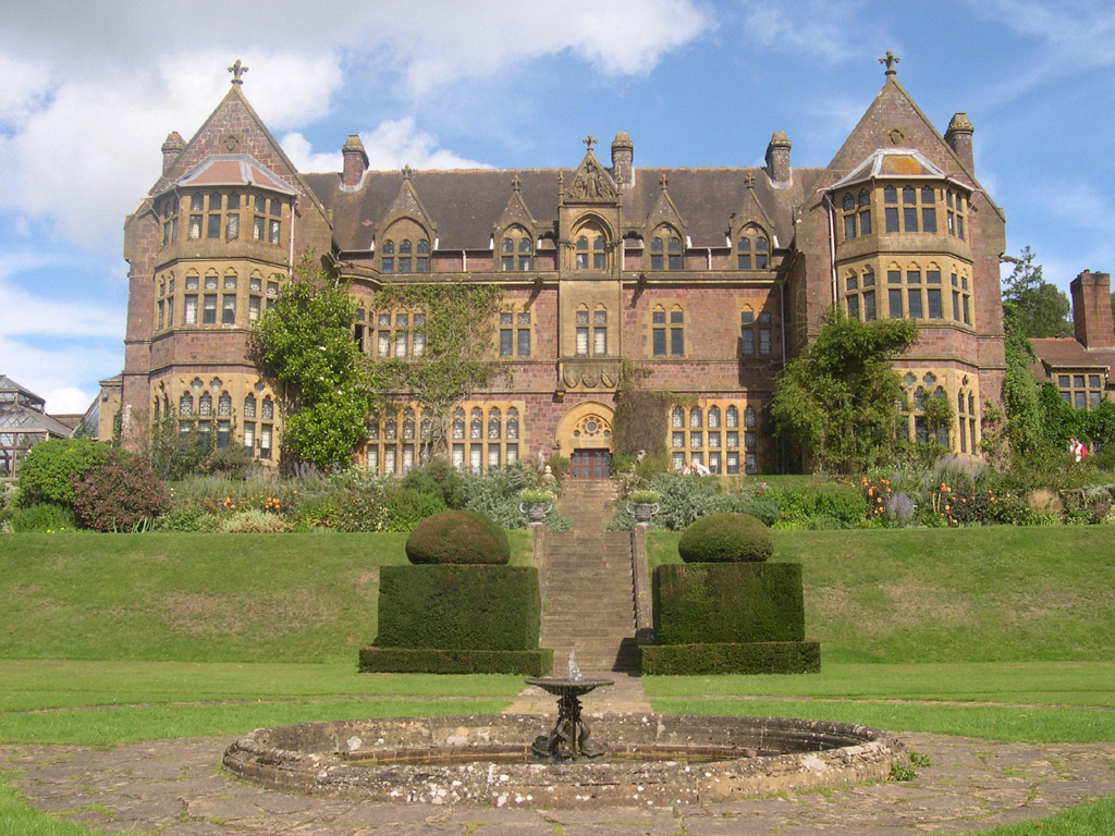 Knightshayes Court